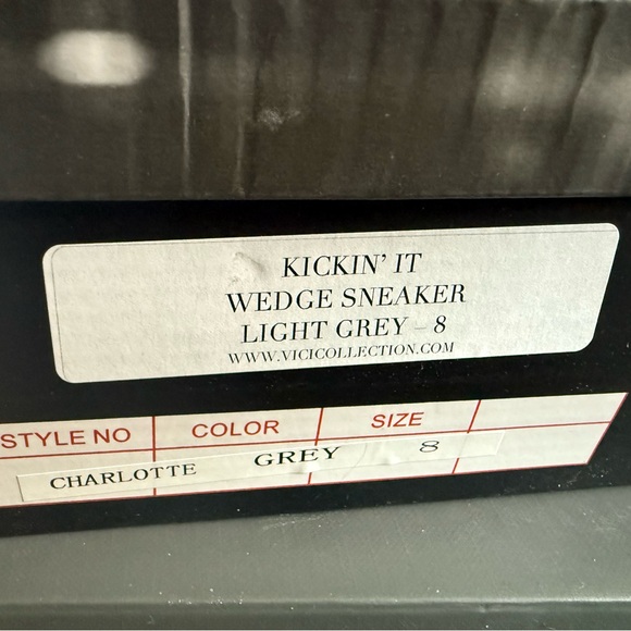 NIB Women's Gray Ankle Wedge Sneaker size 8 - Picture 7 of 7